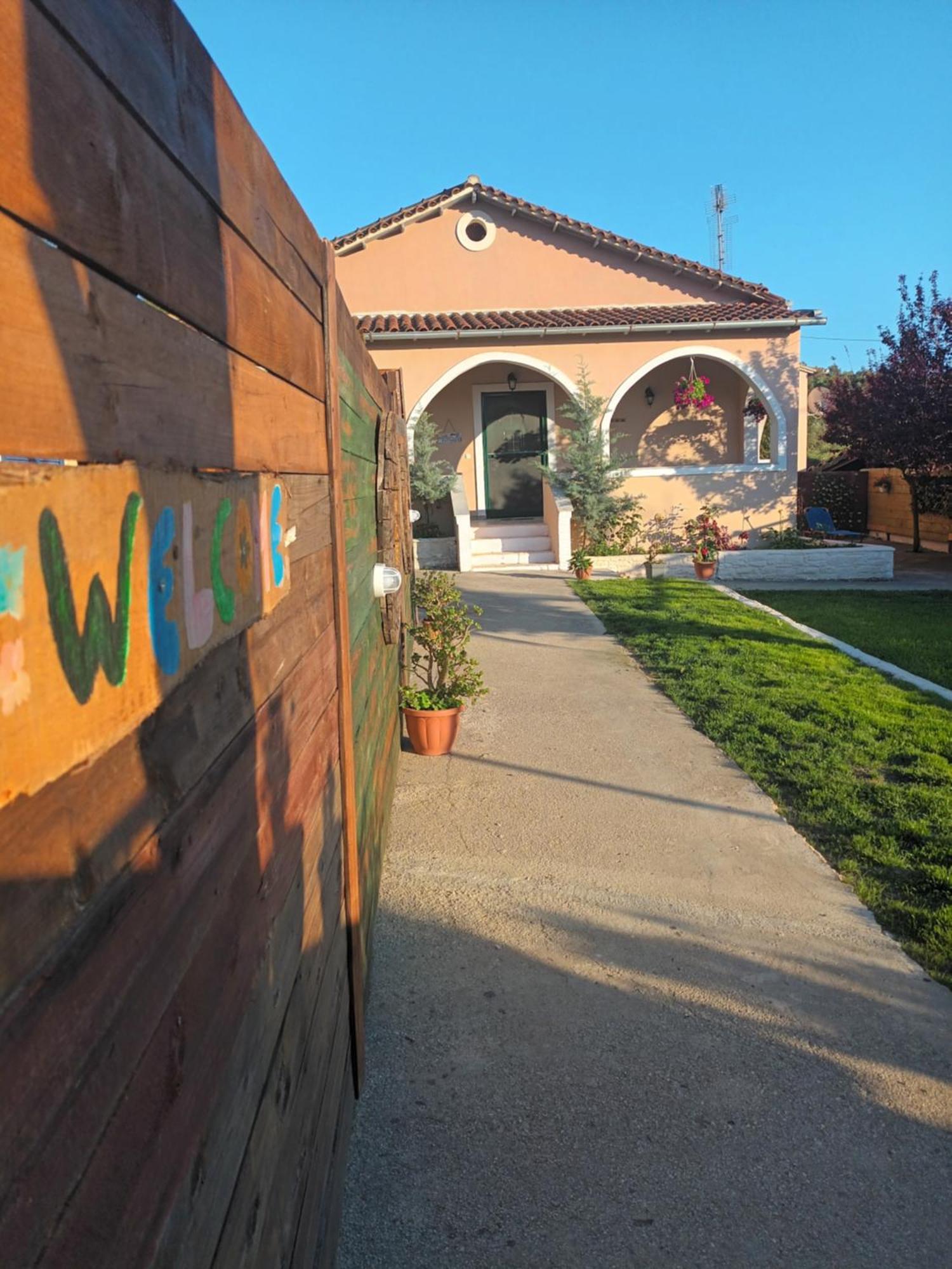 Villa Thanos Marathiás Buitenkant foto
