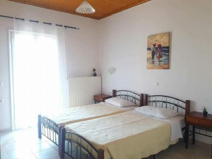 Villa Thanos Marathiás Buitenkant foto